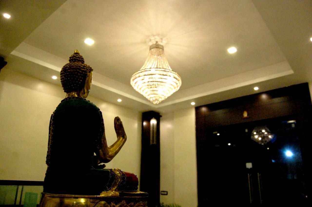 Hotel Shivani 4*